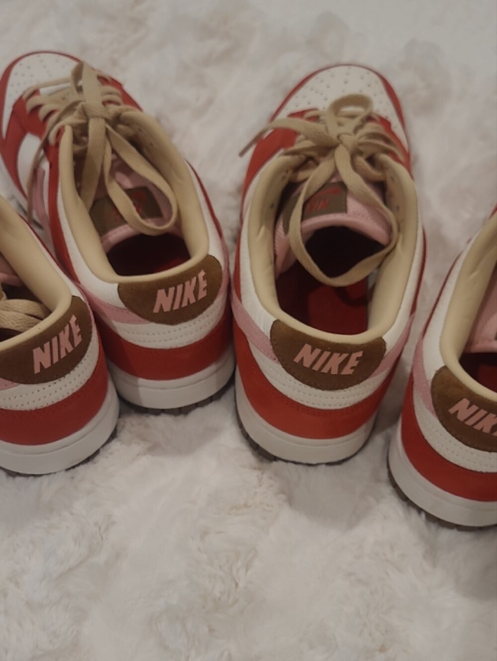Nike Women 10 Low Dunk Pink Red Bacon NWOT - Picture 4 of 4